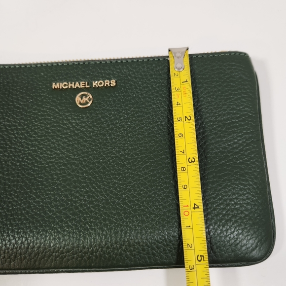 Michael kors hunter green leather jet set wristlet clutch pouch zip close - Picture 8 of 8
